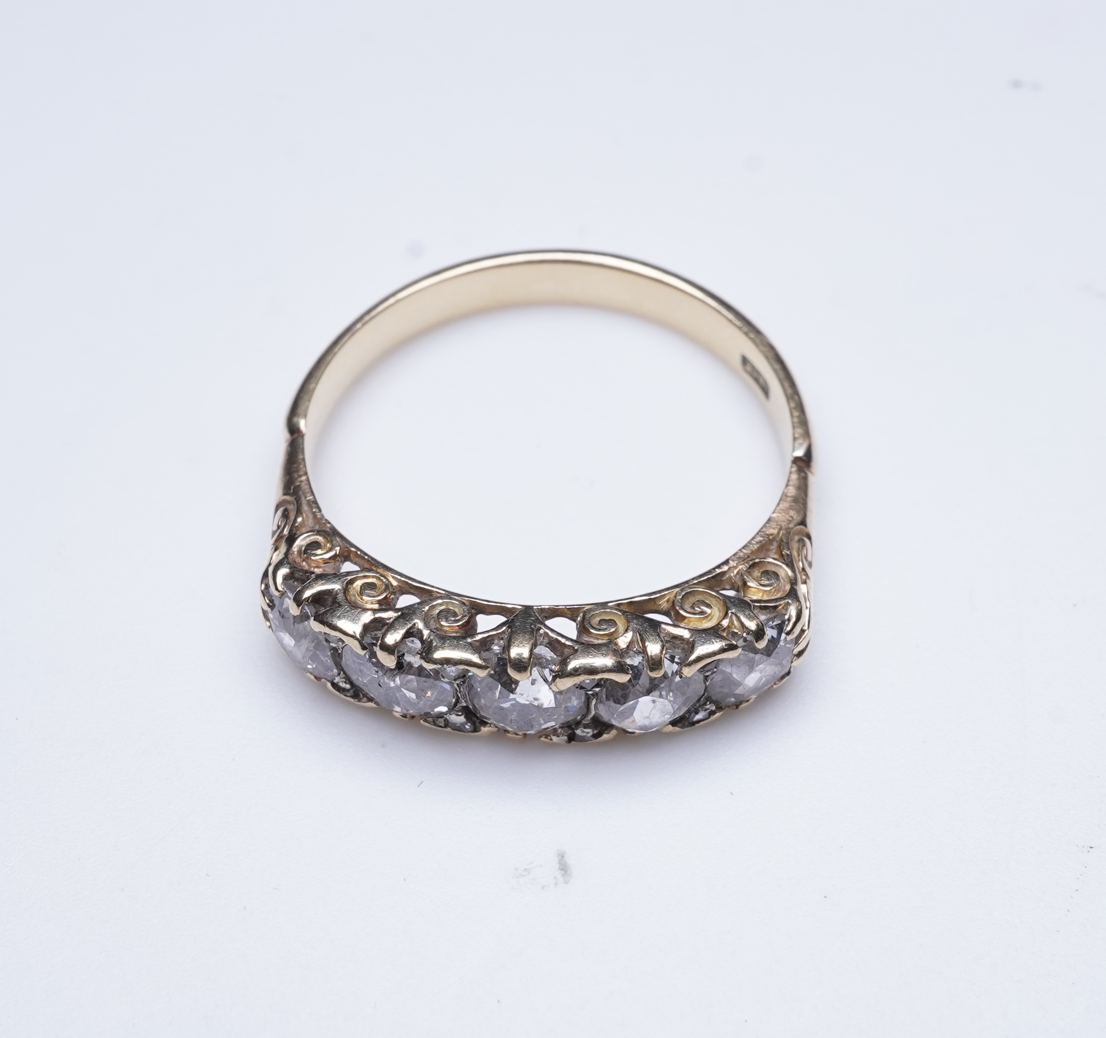 An 18ct gold and diamond five-stone ring, early 20th century